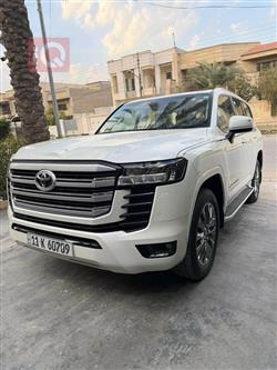 تويوتا لاندكروزر